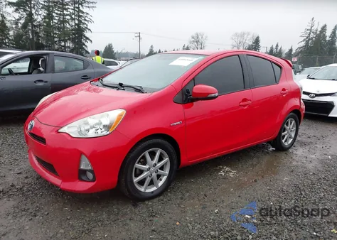 2012 Toyota Prius C Four z USA, uszkodzony, nr VIN JTDKDTB38C1011509
